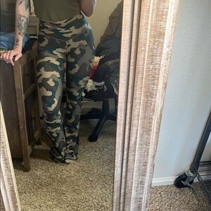 Aerie Real Me Camouflage Flare